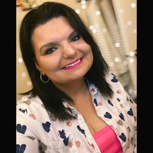 Meet your Posher, Priscilla